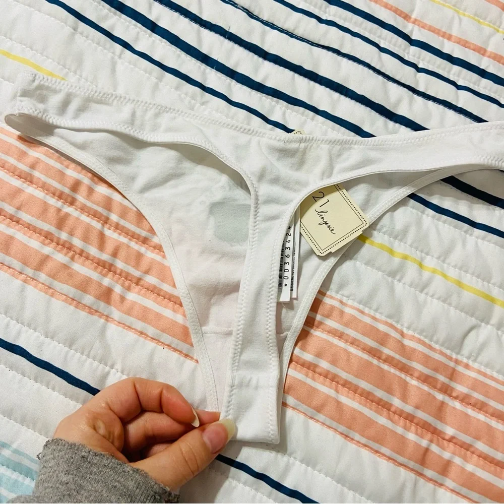 Forever 21 You Complete Me avocado toast cartoon thong panties underwear - Picture 2 of 4